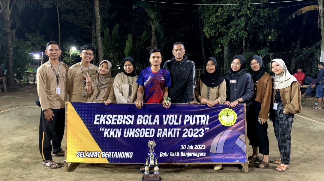 MAHASISWA KKN UNSOED TAK KETINGGALAN DALAM SEMARAK MERAMAIKAN LOMBA VOLI PUTRI